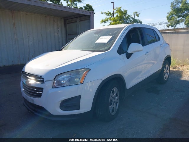 Chevrolet LUV 2015 KL7CJKSB1FB128228 Image 2