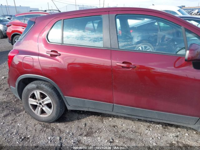 3GNCJNSB4HL231995 Chevrolet TRAX LS