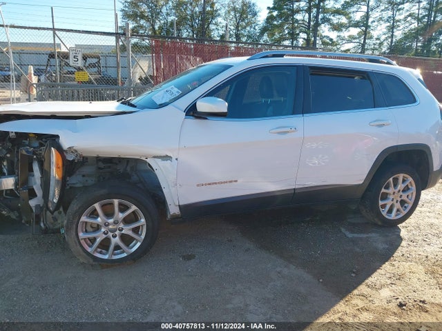 1C4PJLLX8JD511679 Jeep Cherokee Latitude Plus Fwd