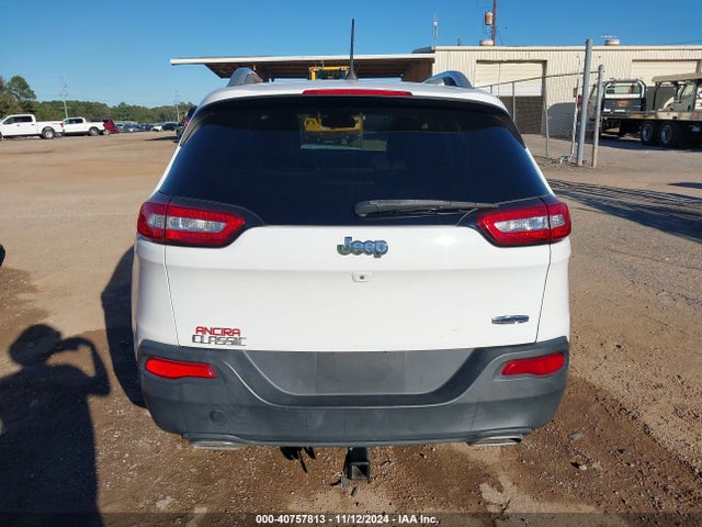 1C4PJLLX8JD511679 Jeep Cherokee Latitude Plus Fwd