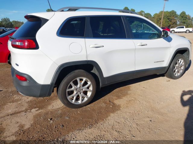 1C4PJLLX8JD511679 Jeep Cherokee Latitude Plus Fwd