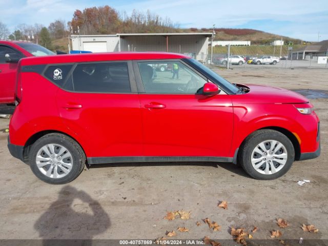 KNDJ23AU7M7137452 KIA SOUL LX