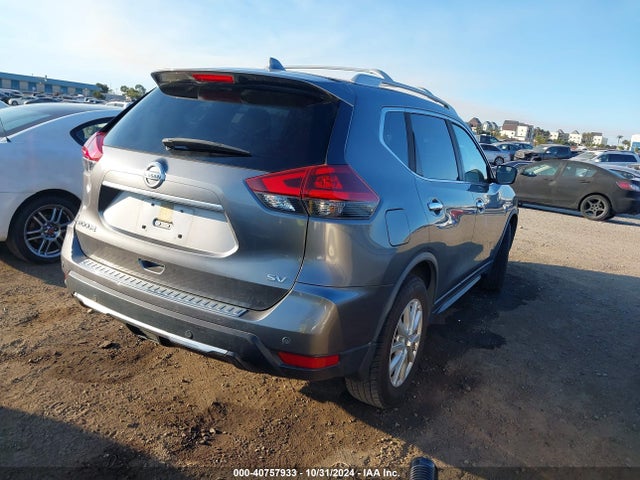 Nissan ROGUE SV 2019 JN8AT2MTXKW261331 Image 4