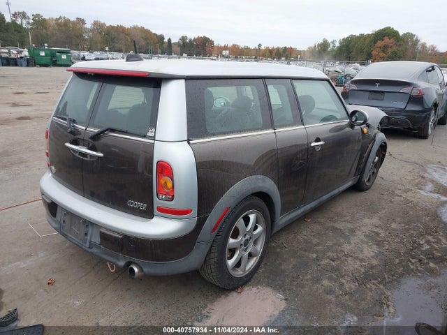 2008 MINI COOPER CLUBMAN WMWML33508TN66507 Photo 3