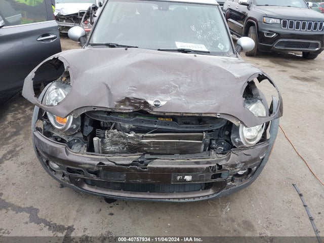 2008 MINI COOPER CLUBMAN WMWML33508TN66507 Photo 5