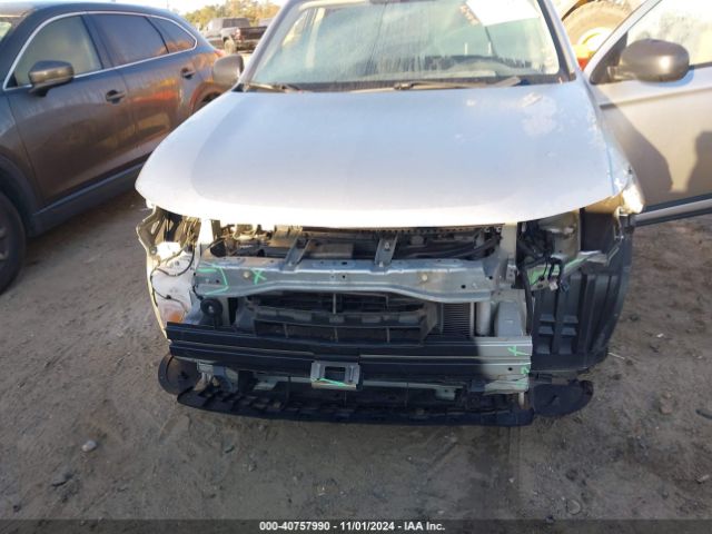 2018 MITSUBISHI OUTLANDER JA4AD2A31JZ054623 Photo 5