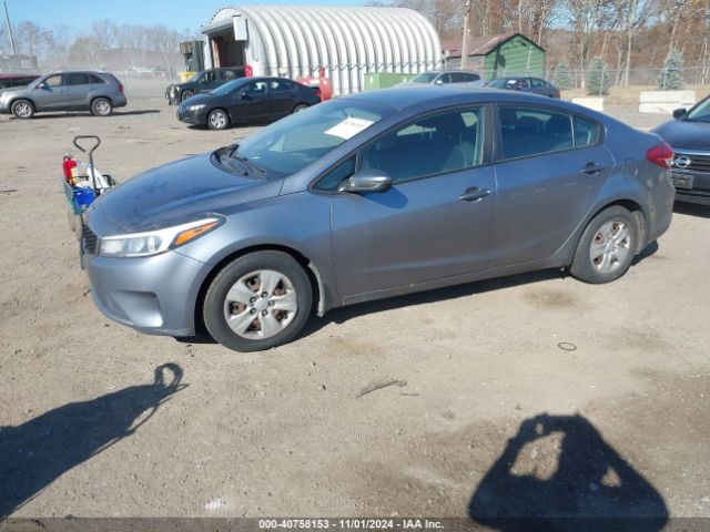 3KPFK4A74HE076671 KIA Forte Lx/s