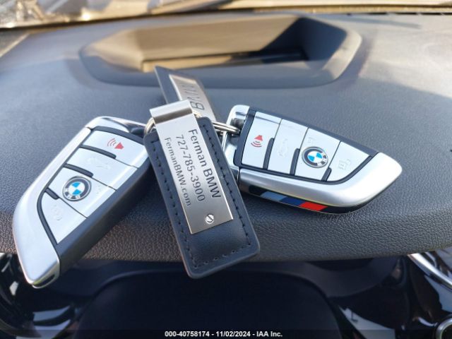 WBAJE5C53JWA98563 BMW 540I