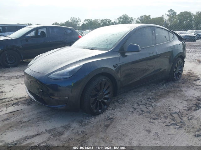 2024 TESLA MODEL Y 7SAYGDEF6RF022993 Photo 1