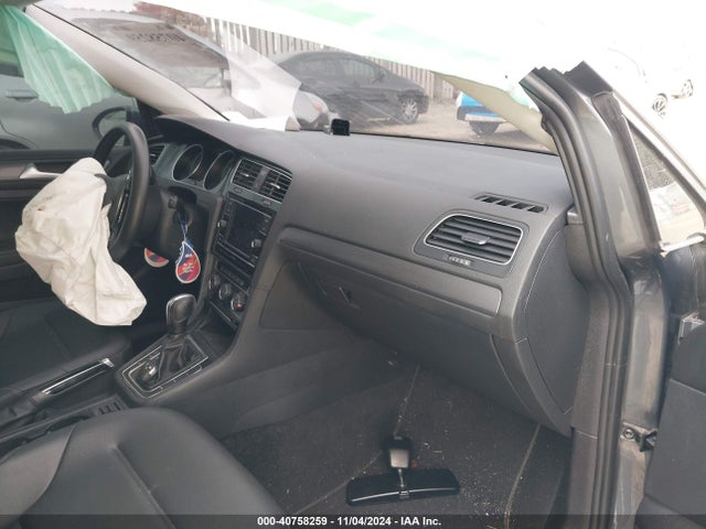 3VWG57AU9MM004851 Volkswagen Golf 1.4t Tsi