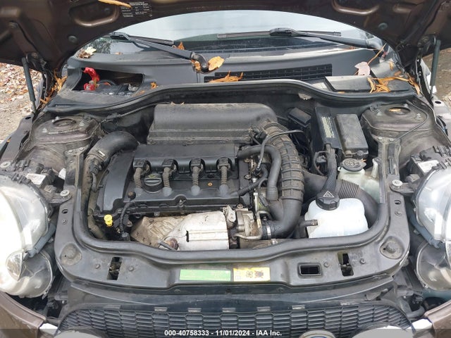 2010 MINI COOPER S WMWMF7C56ATZ73476 Photo 9