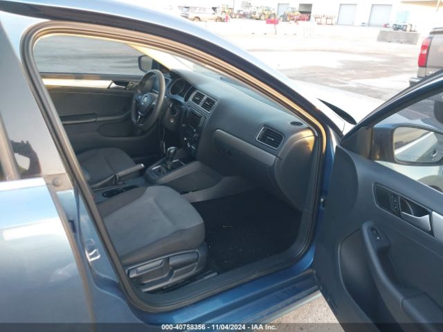 3VW2B7AJ1HM309937 Volkswagen Jetta 1.4t S