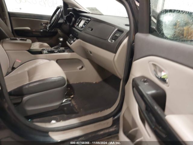 KNDMC5C11H6280126 KIA SEDONA EX