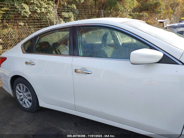Nissan Altima 2.5 S 2017 1N4AL3AP1HC237153 Image 13