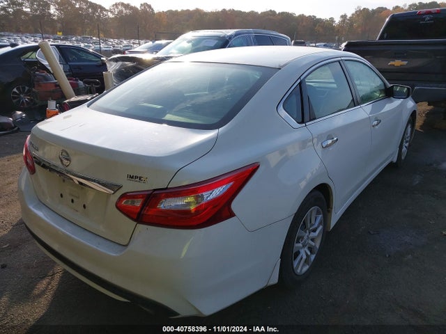 Nissan Altima 2.5 S 2017 1N4AL3AP1HC237153 Image 4