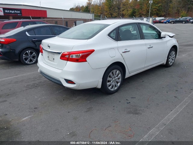Nissan SENTRA S 2017 3N1AB7AP6HY394871 Image 4