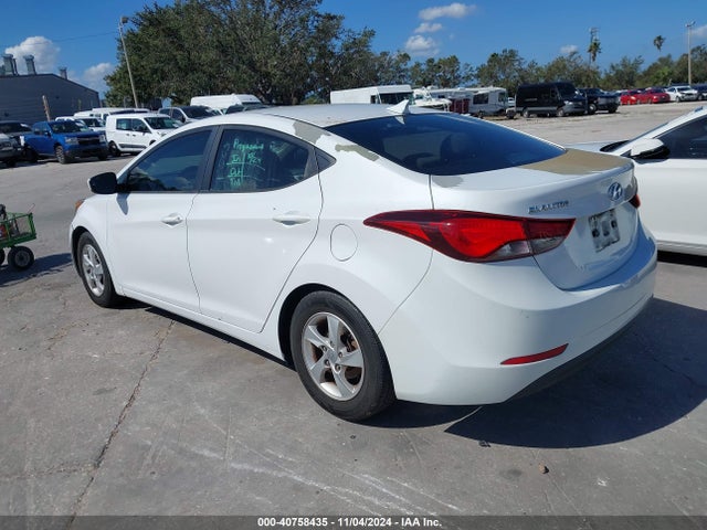 Hyundai ELANTRA SE 2015 5NPDH4AE2FH629136 Image 3