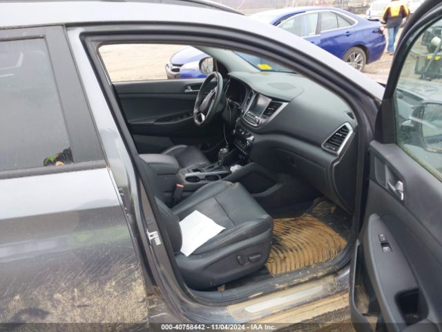 KM8J3CA24GU078910 Hyundai Tucson Limited
