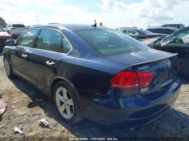 1VWAT7A31EC058974 Volkswagen Passat 1.8t Wolfsburg Edition