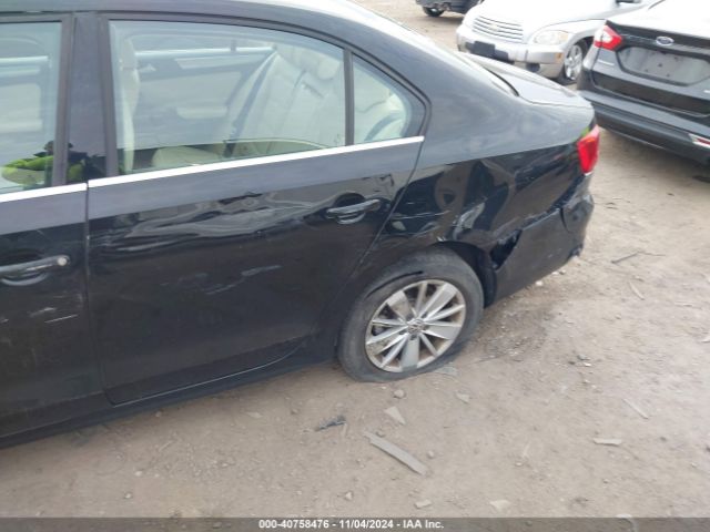 3VWD17AJ7FM287306 Volkswagen Jetta 1.8t Se