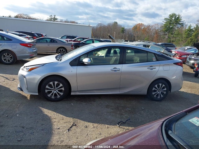 Toyota Prius Le Awd-e 2022 JTDL9MFU5N3034199 Image 14
