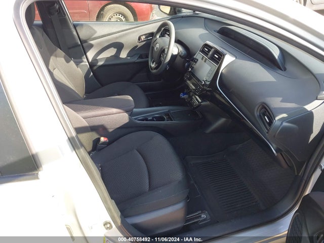 Toyota Prius Le Awd-e 2022 JTDL9MFU5N3034199 Image 5
