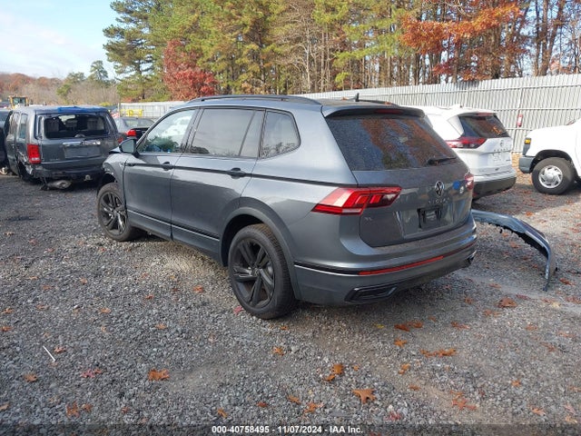 3VV8B7AX3RM112370 Volkswagen Tiguan 2.0t Se R-line Black