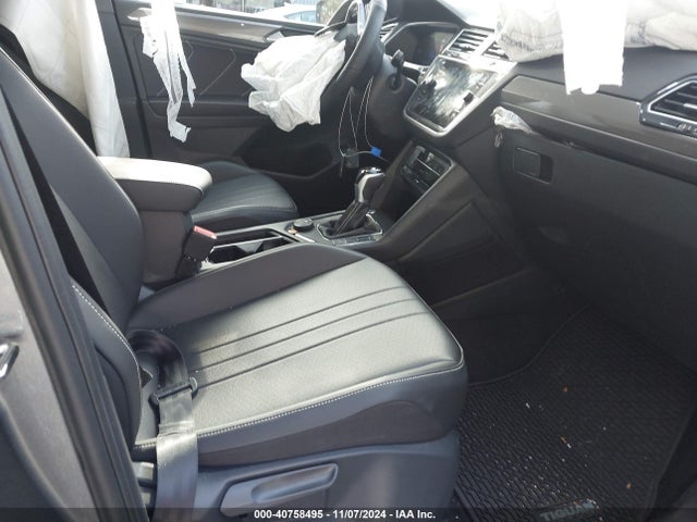 3VV8B7AX3RM112370 Volkswagen Tiguan 2.0t Se R-line Black