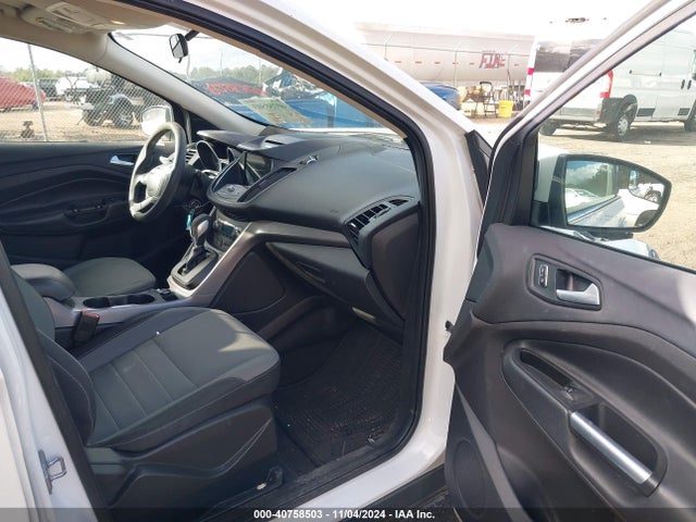 Ford ESCAPE SE 2016 1FMCU9G98GUC81991 Image 5