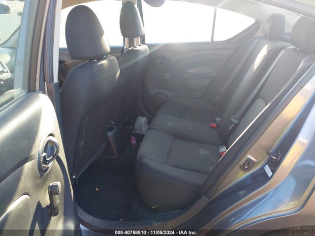 Nissan Versa 1.6 S+ 2018 3N1CN7AP9JL805876 Image 8