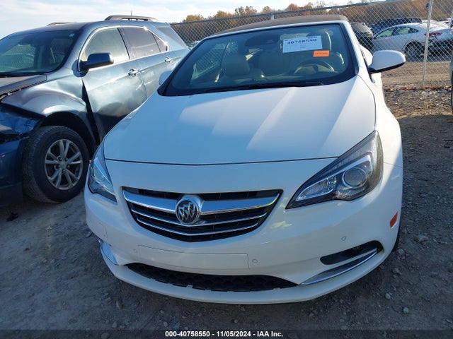 W04WT3N53GG114285 Buick Cascada Premium