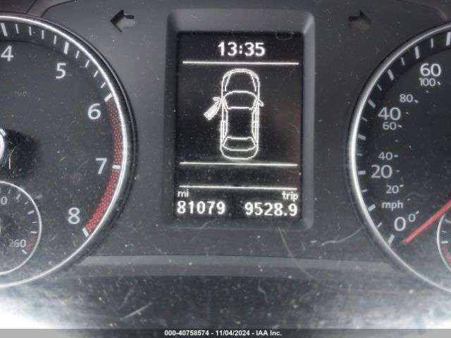 1VWBT7A3XFC052032 Volkswagen Passat 1.8t Se