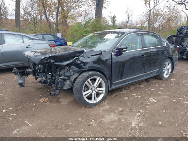 1VWBT7A3XFC052032 Volkswagen Passat 1.8t Se