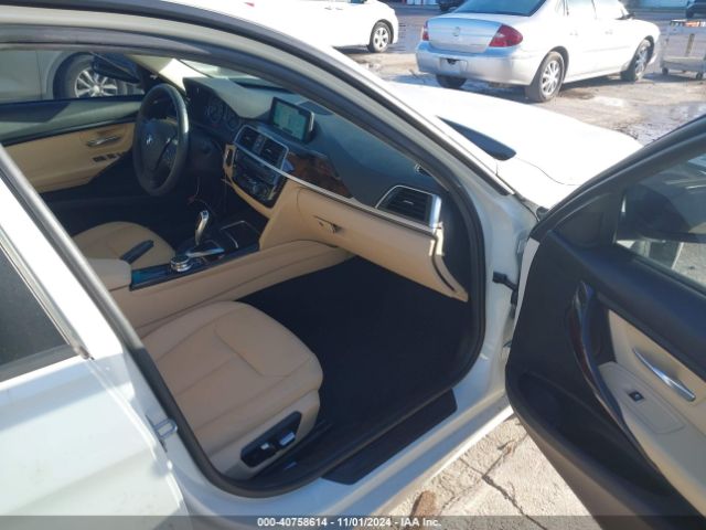 WBA8A3C35HA067090 BMW 320i Xdrive