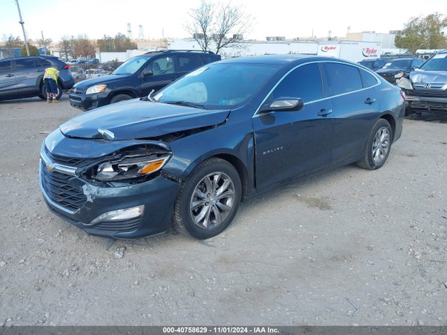 1G1ZD5ST6MF015677 Chevrolet Malibu Fwd Lt