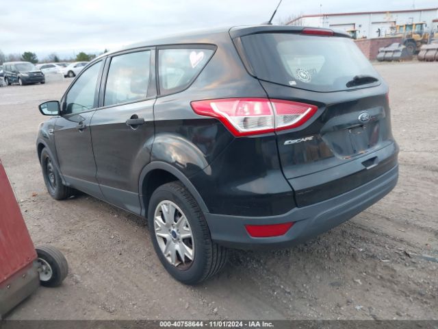 1FMCU0F75GUA16375 Ford ESCAPE S