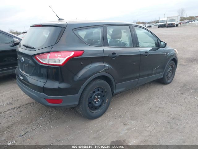 1FMCU0F75GUA16375 Ford ESCAPE S