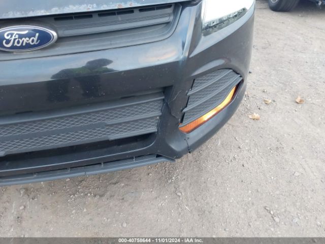1FMCU0F75GUA16375 Ford ESCAPE S