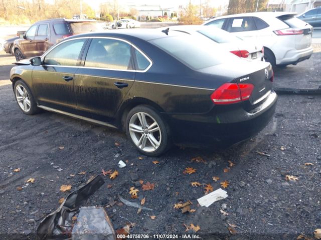 1VWBN7A36EC101946 Volkswagen Passat 2.0l Tdi Se