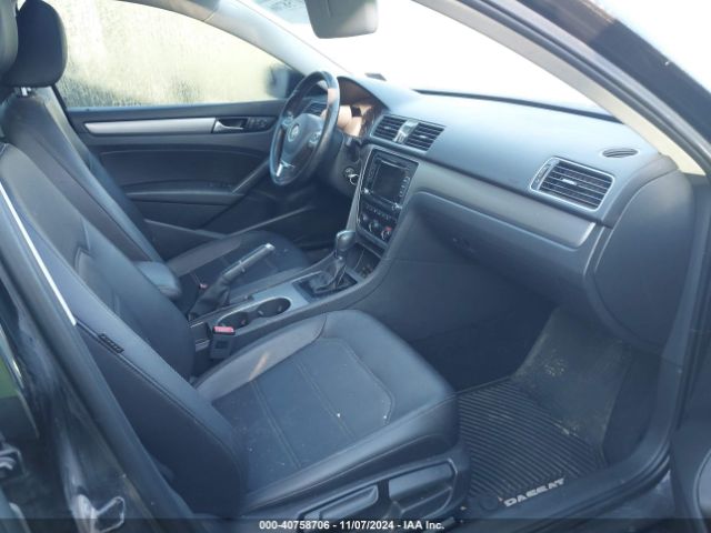 1VWBN7A36EC101946 Volkswagen Passat 2.0l Tdi Se