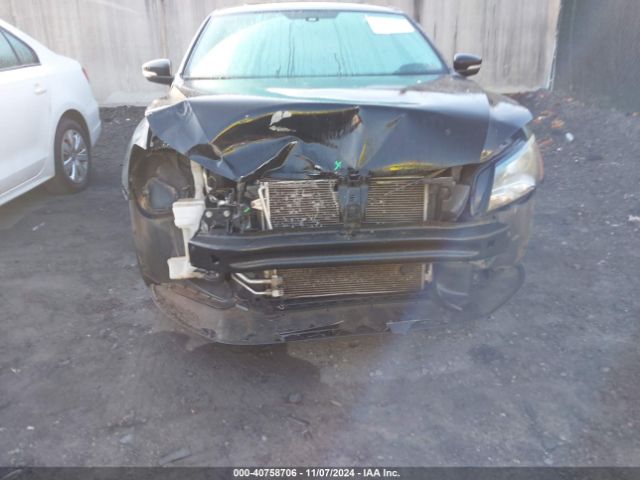 1VWBN7A36EC101946 Volkswagen Passat 2.0l Tdi Se