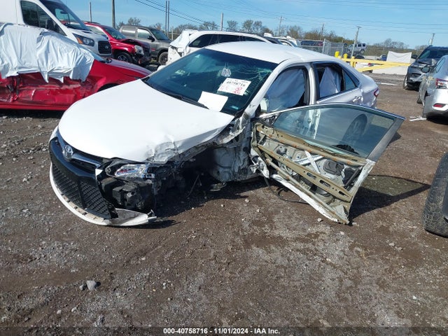 Toyota CAMRY SE 2016 4T1BF1FK7GU212950 Image 2