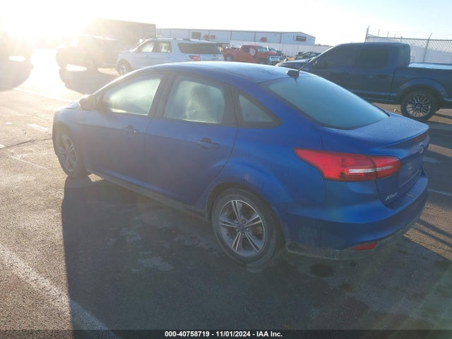 Ford FOCUS SE 2018 1FADP3FE6JL307857 Image 3