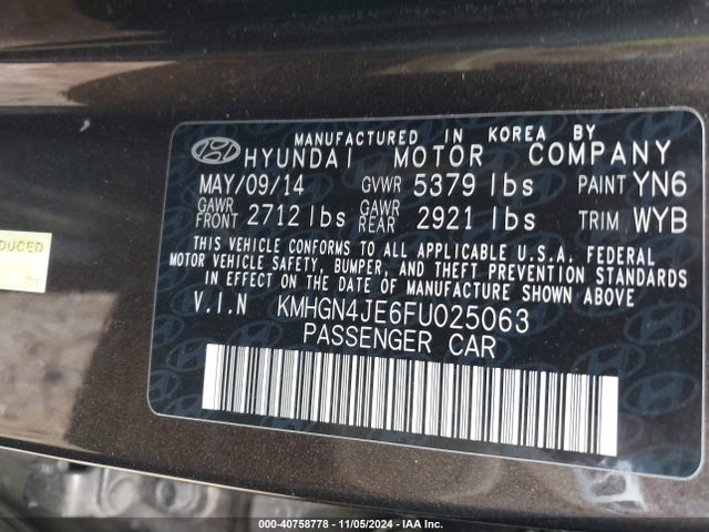 Hyundai Genesis 3.8 2015 KMHGN4JE6FU025063 Image 9