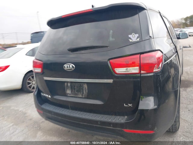 KIA SEDONA LX 2017 KNDMB5C15H6252736 Image 16