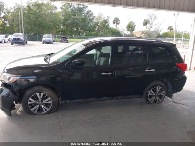 5N1DR2MM0HC663994 Nissan Pathfinder S