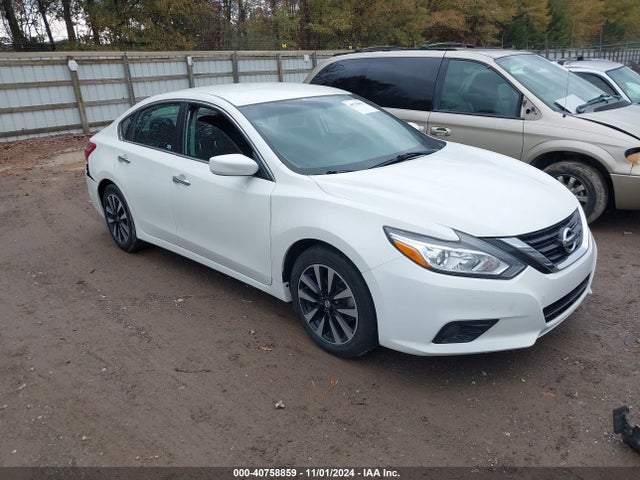 Nissan Altima 2.5 Sv 2018 1N4AL3AP4JC183000 Image 1