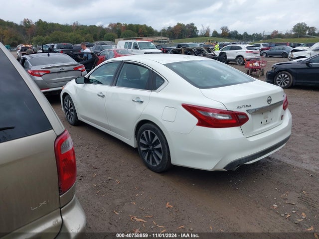 Nissan Altima 2.5 Sv 2018 1N4AL3AP4JC183000 Image 3