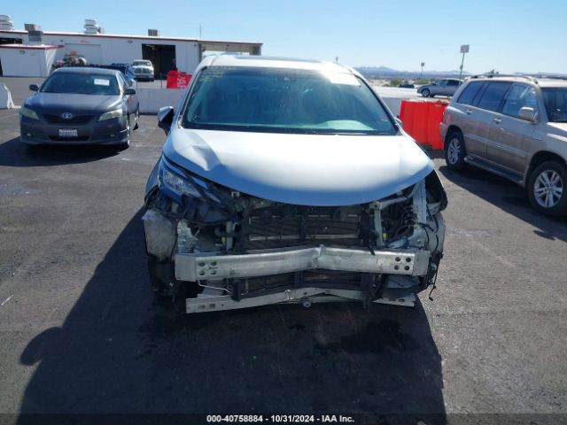 5TDYRKEC4MS010928 Toyota SIENNA XLE