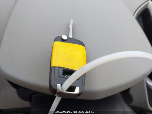 3GNCJKSB2GL250526 Chevrolet Trax 1ls